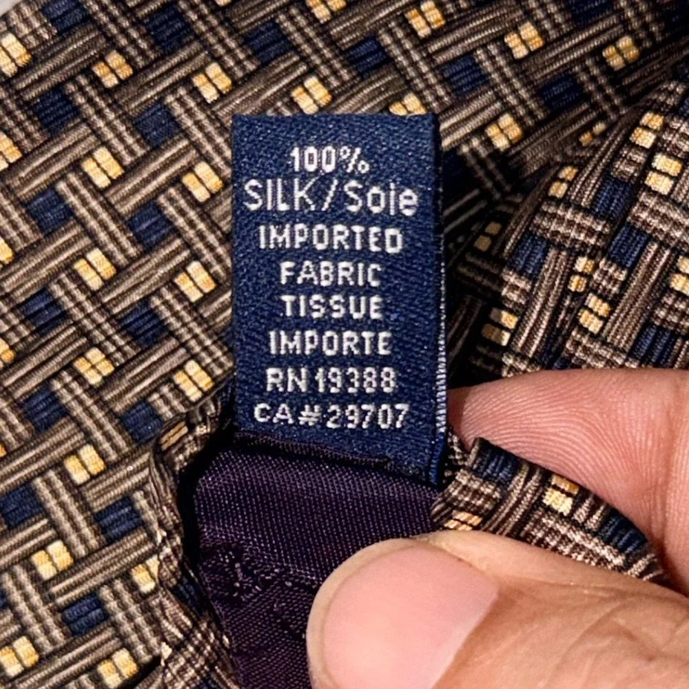 Nautica‎ Mens Silk Necktie Navy Blue Gold Geometric Basketweave Pattern Classic